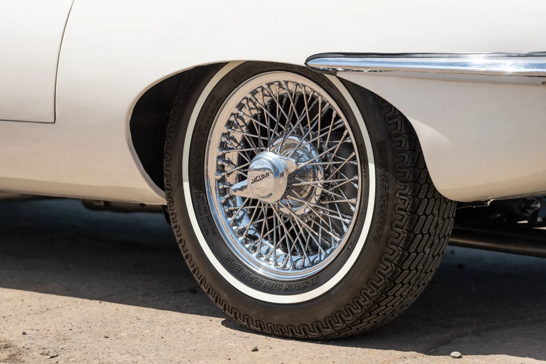 1967 Jaguar E-Type Series 1 - Image 14 of 31