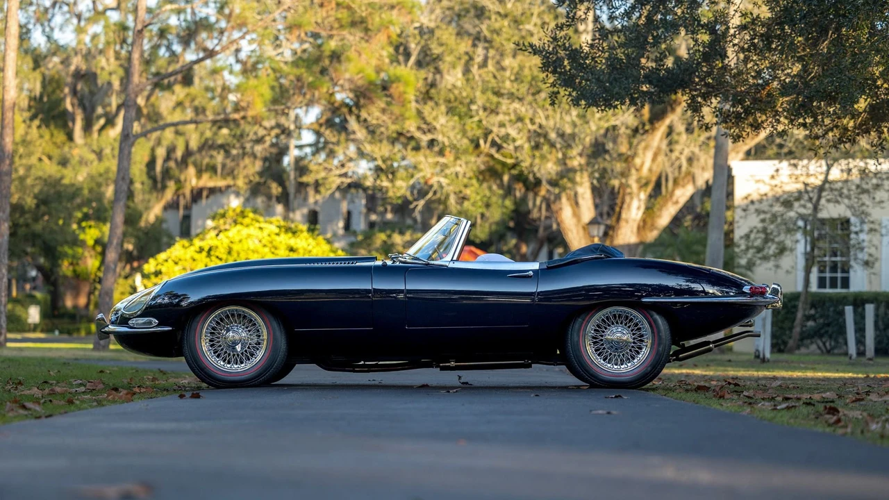 1967 Jaguar E-Type Series 1 - Image 18 of 31