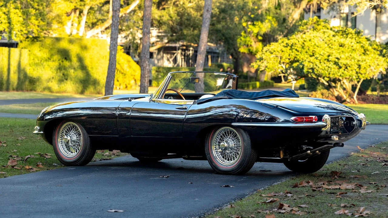 1967 Jaguar E-Type Series 1 - Image 3 of 31