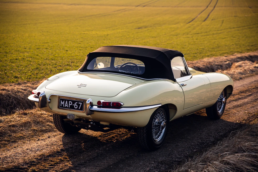 1967 Jaguar E-Type Series 1 - Image 15 of 31