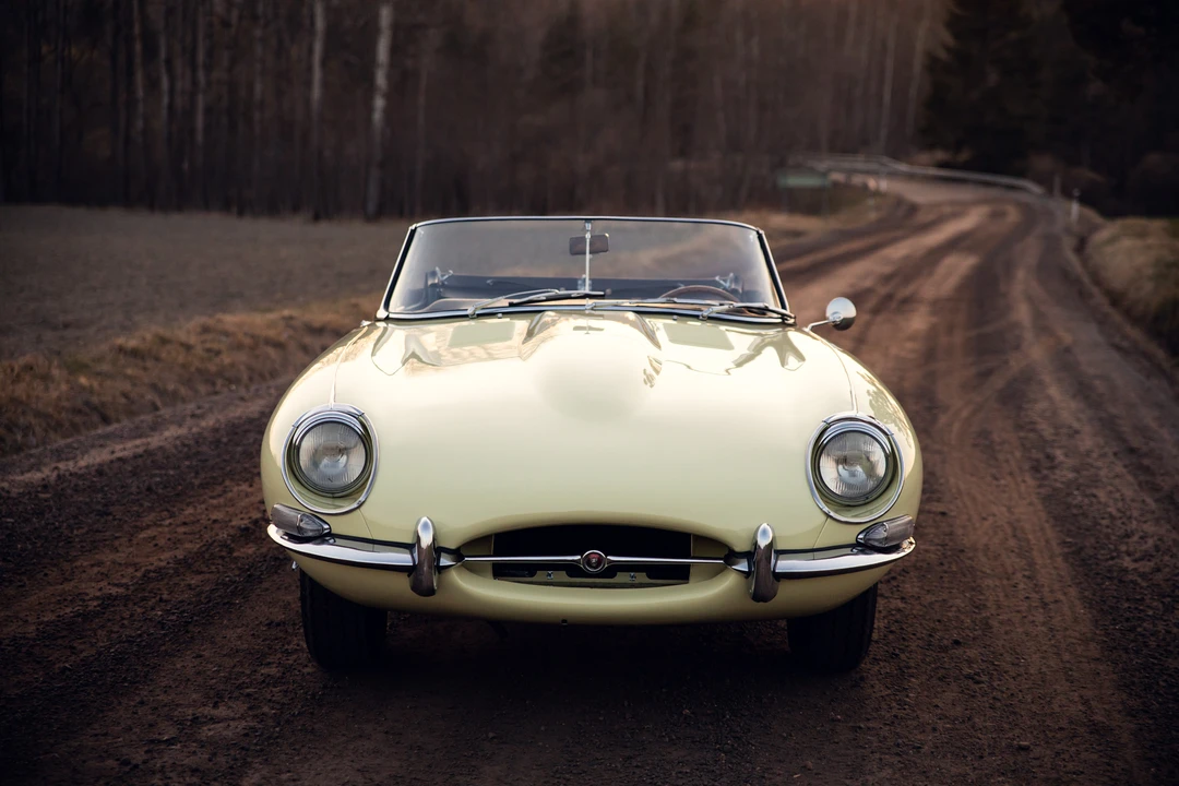 1967 Jaguar E-Type Series 1 - Image 2 of 31