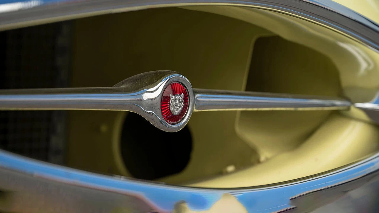 1967 Jaguar E-Type Series 1 - Image 16 of 31