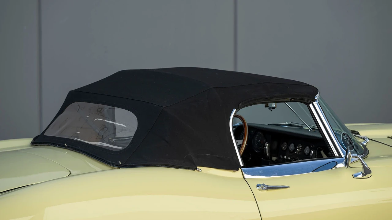 1967 Jaguar E-Type Series 1 - Image 30 of 31