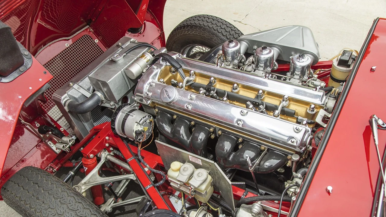 1967 Jaguar E-Type Series 1 - Image 31 of 31
