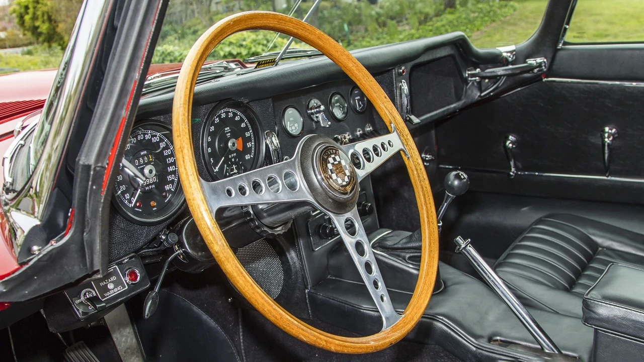 1967 Jaguar E-Type Series 1 - Image 10 of 31