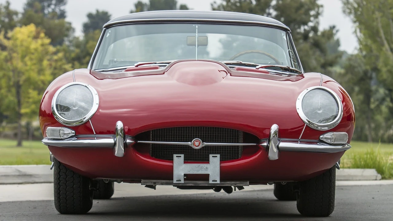 1967 Jaguar E-Type Series 1 - Image 4 of 31