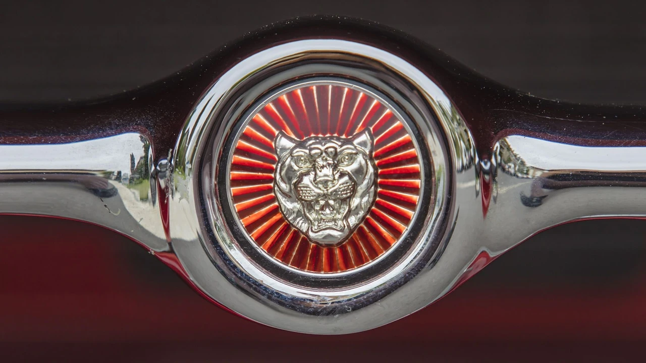 1967 Jaguar E-Type Series 1 - Image 18 of 31
