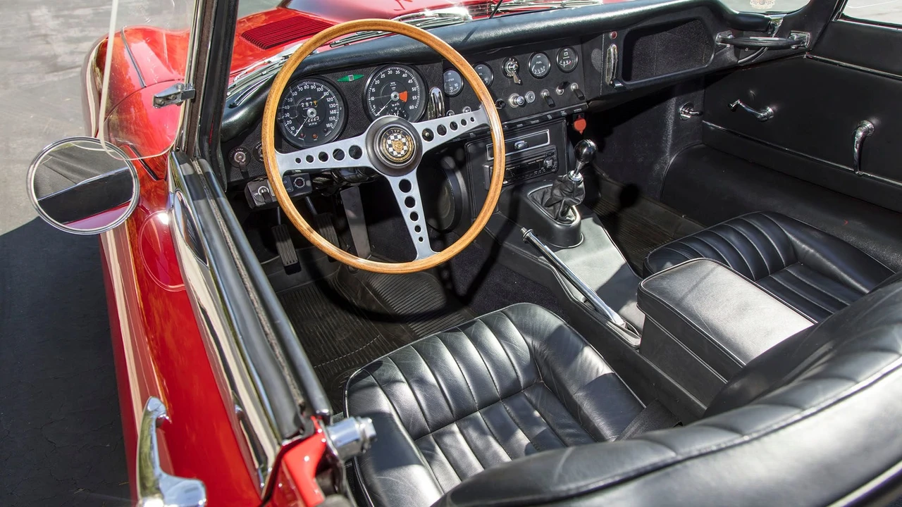 1967 Jaguar E-Type Series 1 - Image 29 of 31