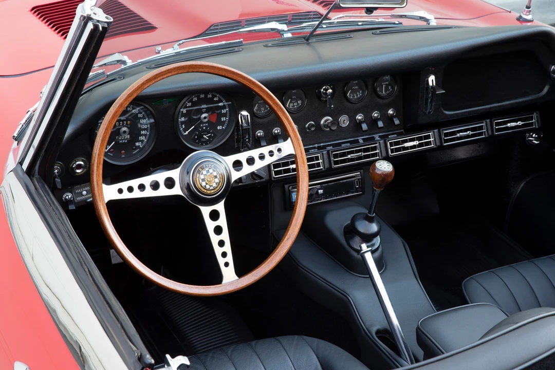 1967 Jaguar E-Type Series 1 - Image 2 of 31