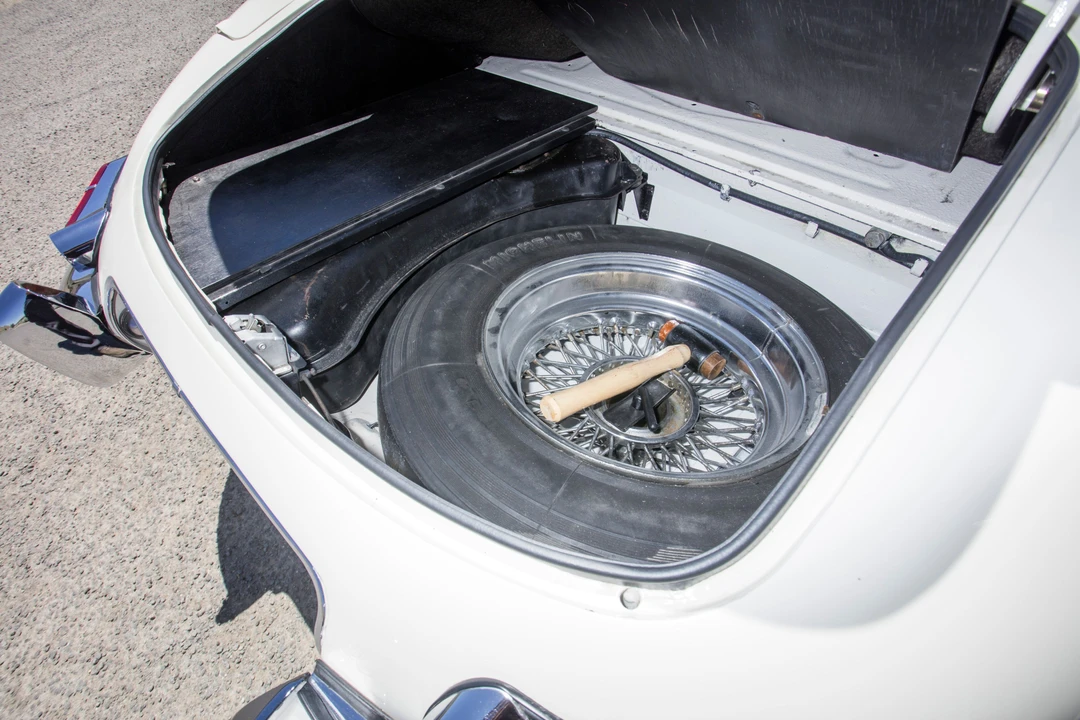 1967 Jaguar E-Type Series 1 - Image 8 of 31