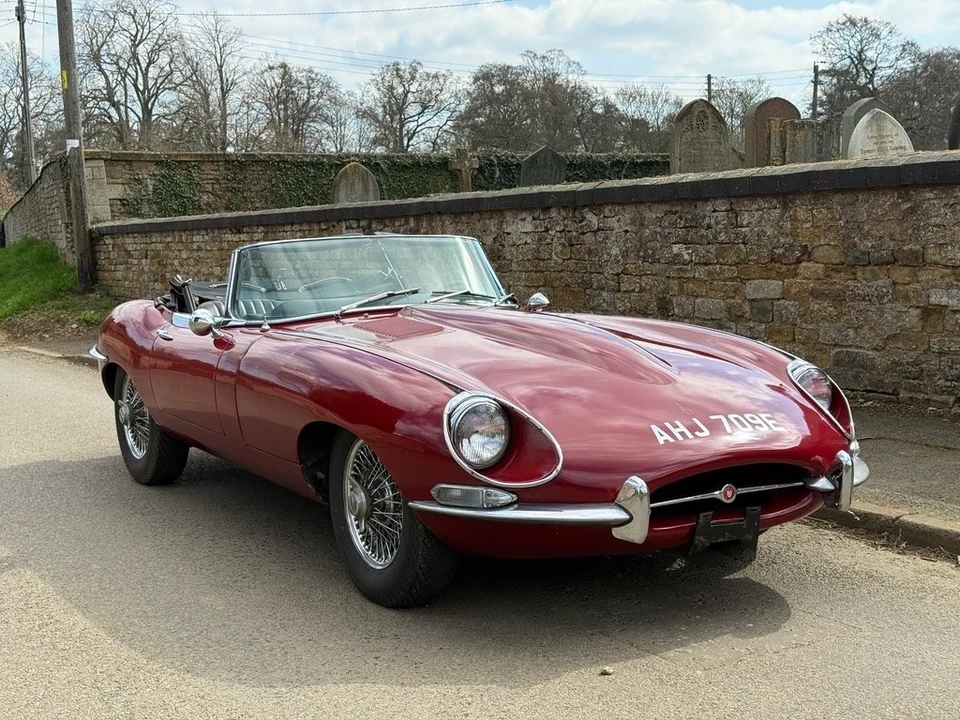 1967 Jaguar E-Type Series 1 - Image 2 of 30