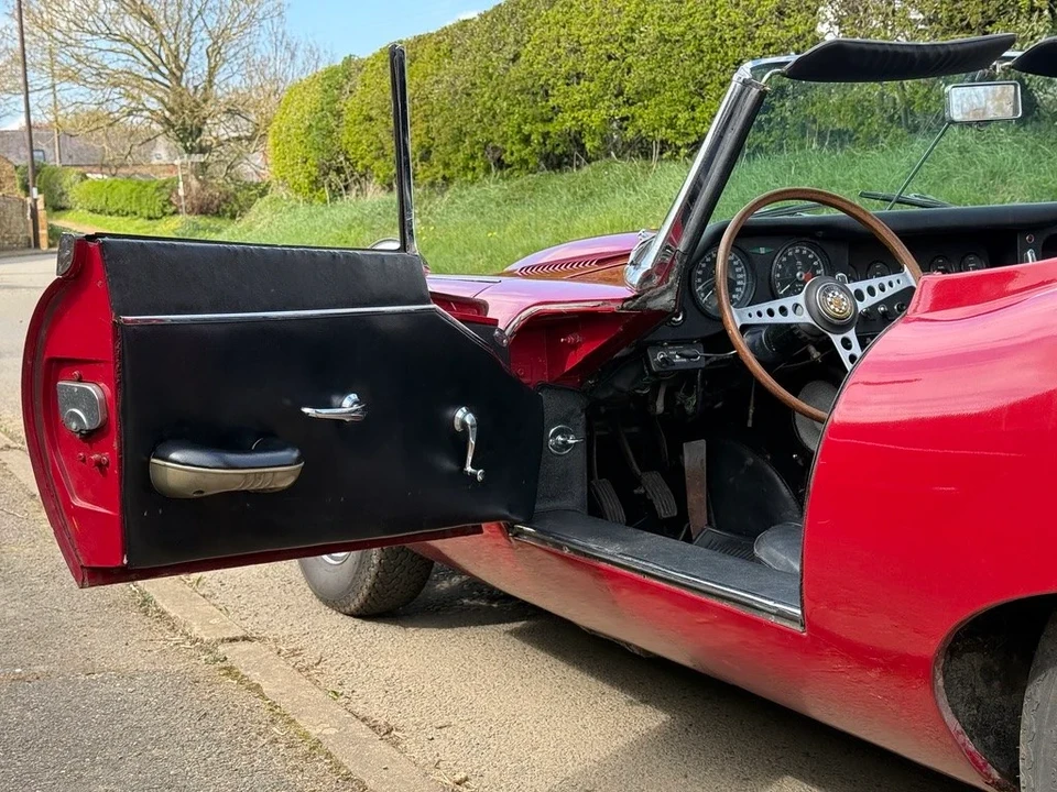 1967 Jaguar E-Type Series 1 - Image 27 of 30