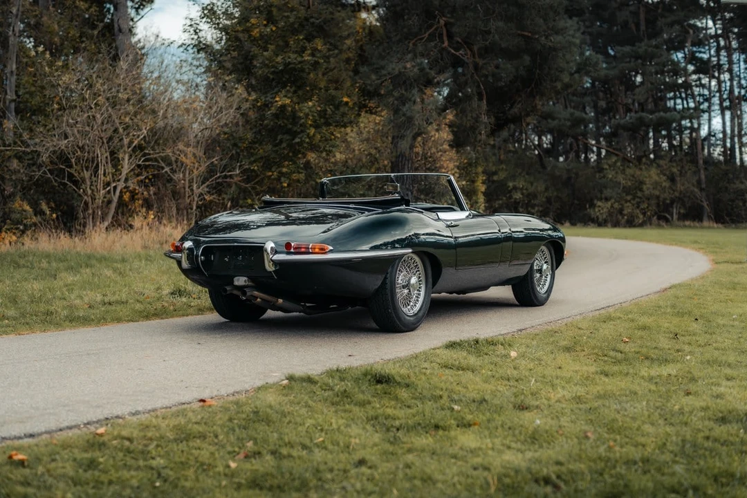 1967 Jaguar E-Type Series 1 - Image 19 of 30