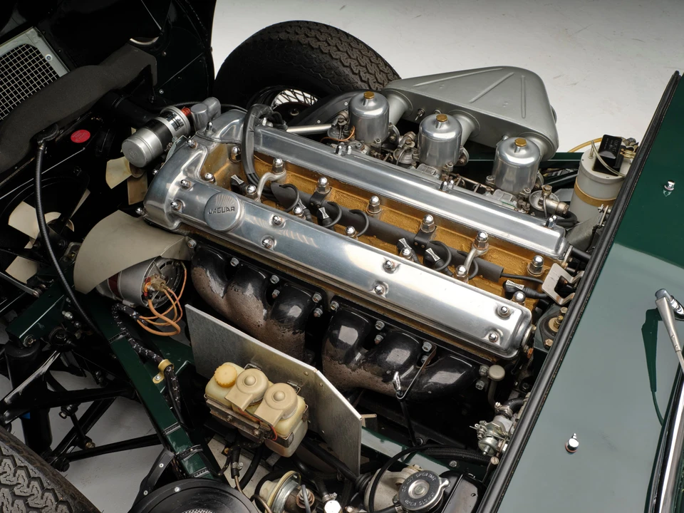 1967 Jaguar E-Type Series 1 - Image 28 of 31