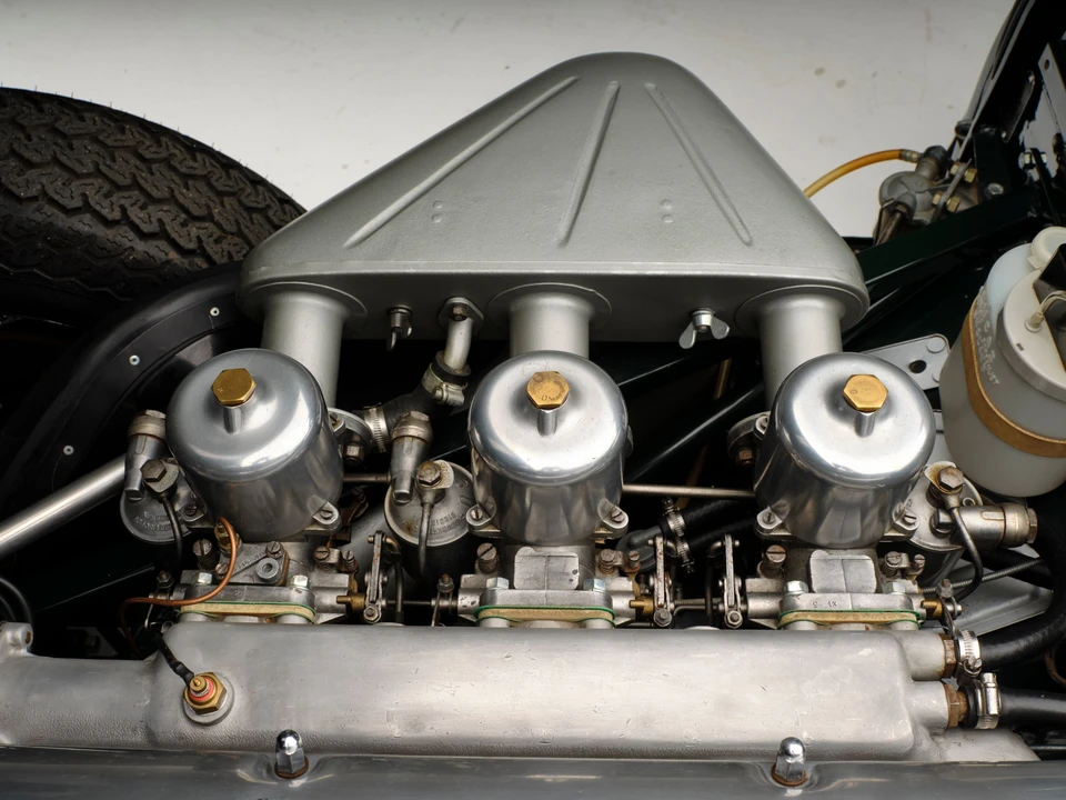 1967 Jaguar E-Type Series 1 - Image 25 of 31