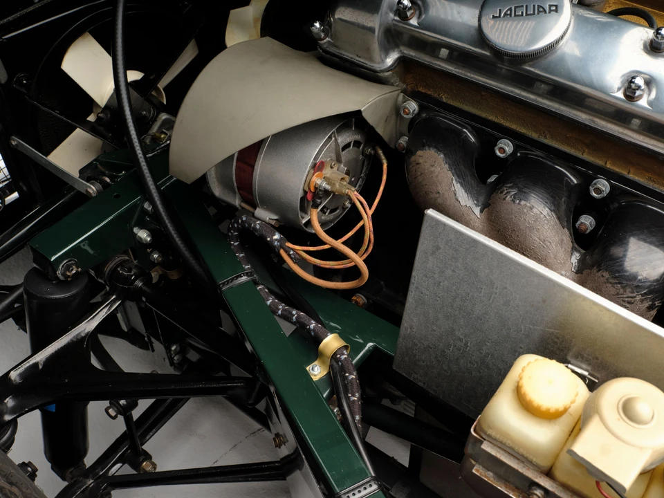 1967 Jaguar E-Type Series 1 - Image 27 of 31