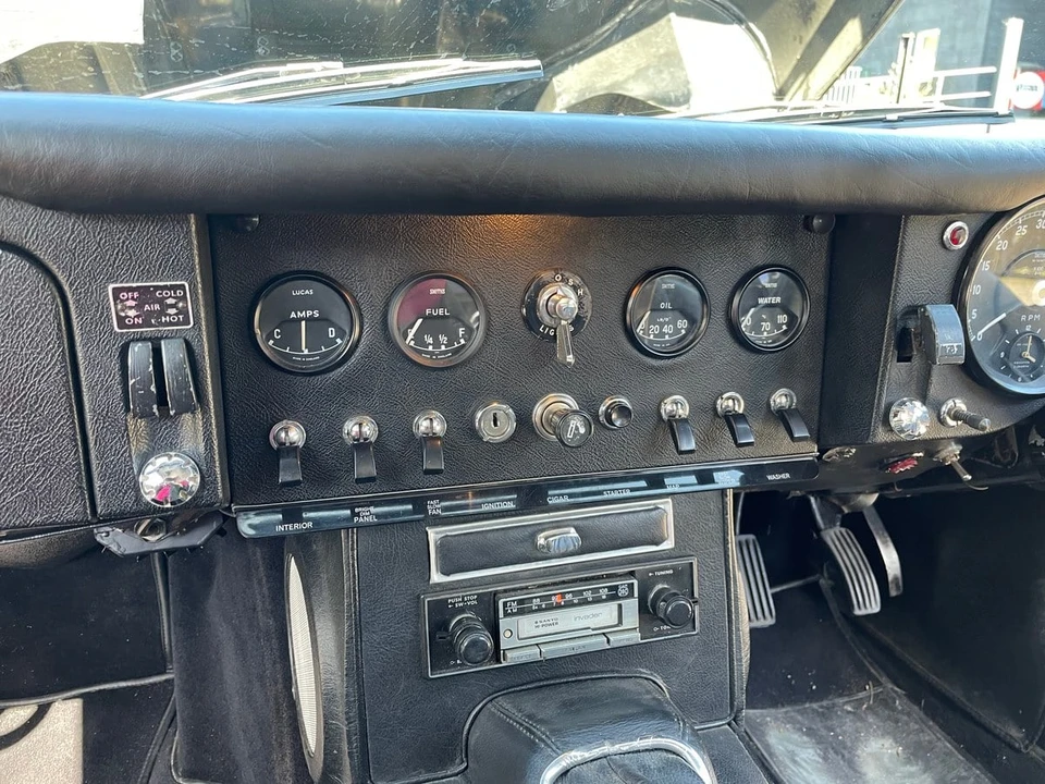 1967 Jaguar E-Type Series 1 - Image 15 of 30