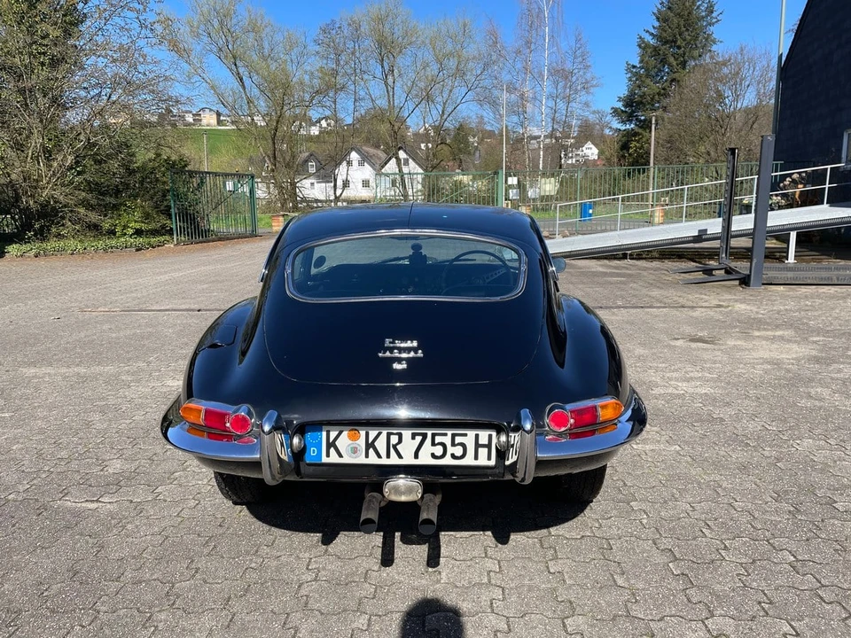 1967 Jaguar E-Type Series 1 - Image 7 of 30