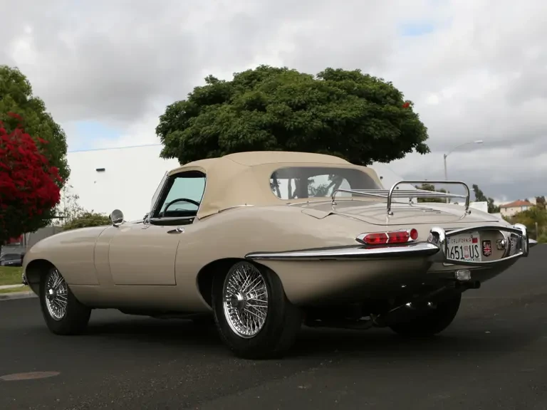 1967 Jaguar E-Type Series 1 - Image 13 of 14