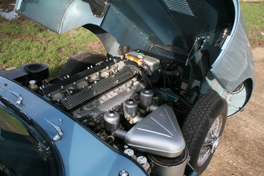 1967 Jaguar E-Type Series 1 - Image 2 of 11