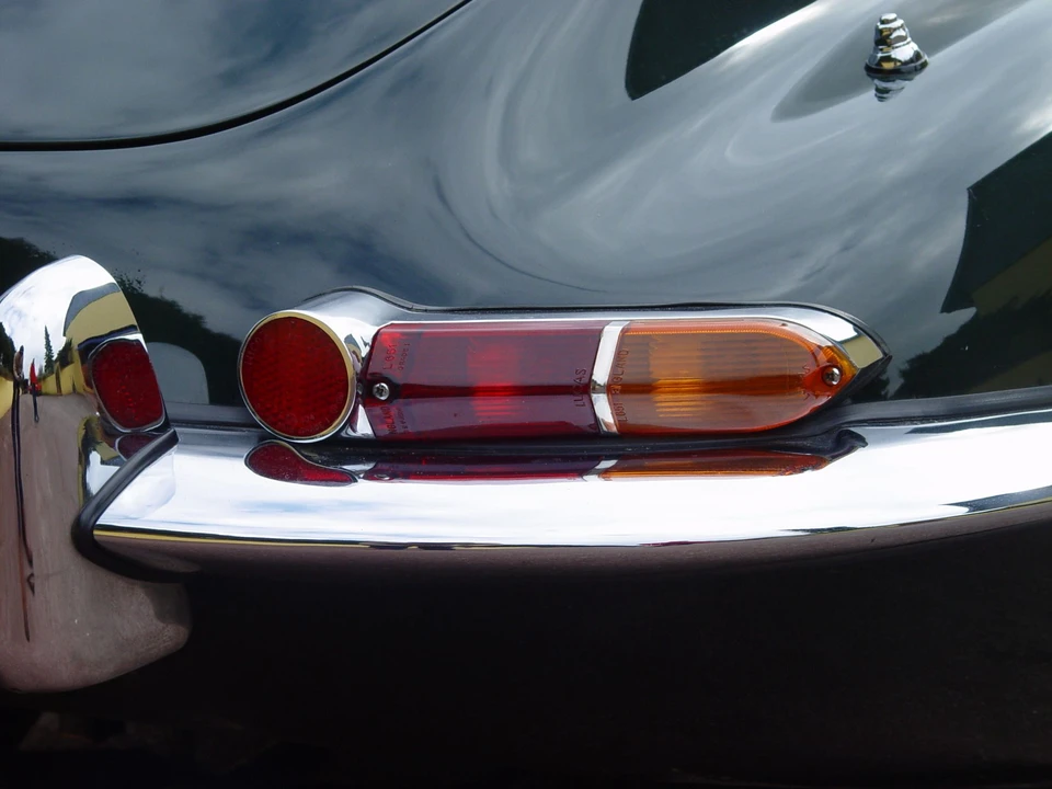 1967 Jaguar E-Type Series 1 2+2 - Image 3 of 3