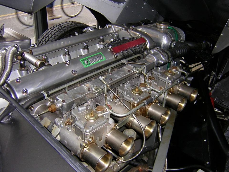 1967 Jaguar E-Type Series 1 2+2 - Image 2 of 6