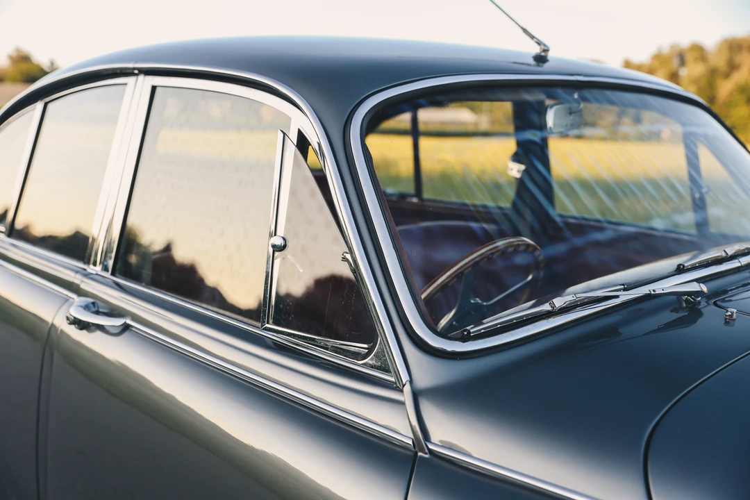 1967 Jaguar Mark II - Image 14 of 31