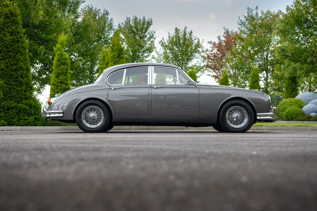 1967 Jaguar Mark II - Image 18 of 31