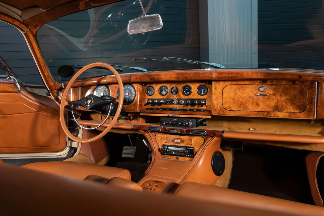 1967 Jaguar Mark X - Image 14 of 31