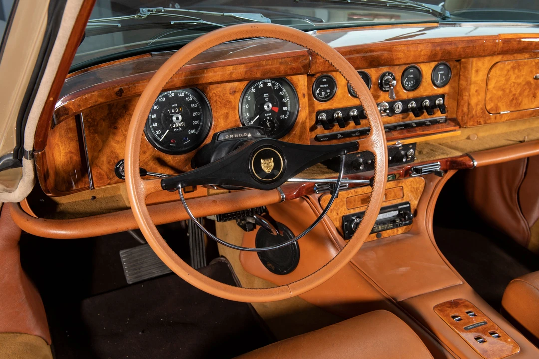 1967 Jaguar Mark X - Image 16 of 31