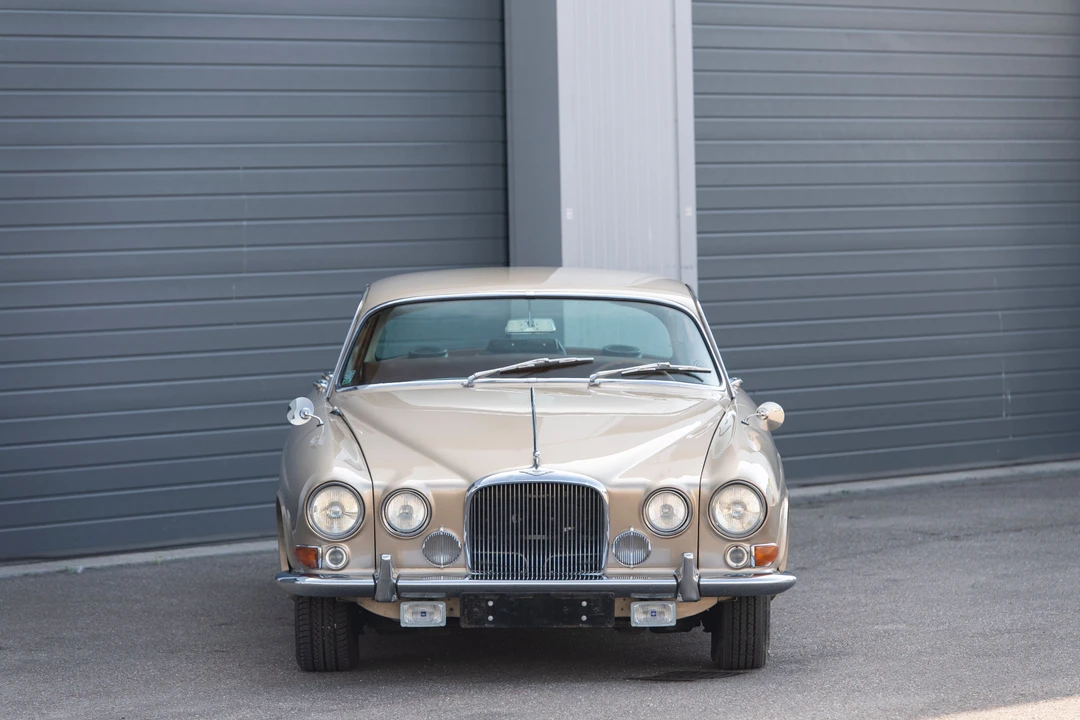 1967 Jaguar Mark X - Image 3 of 31