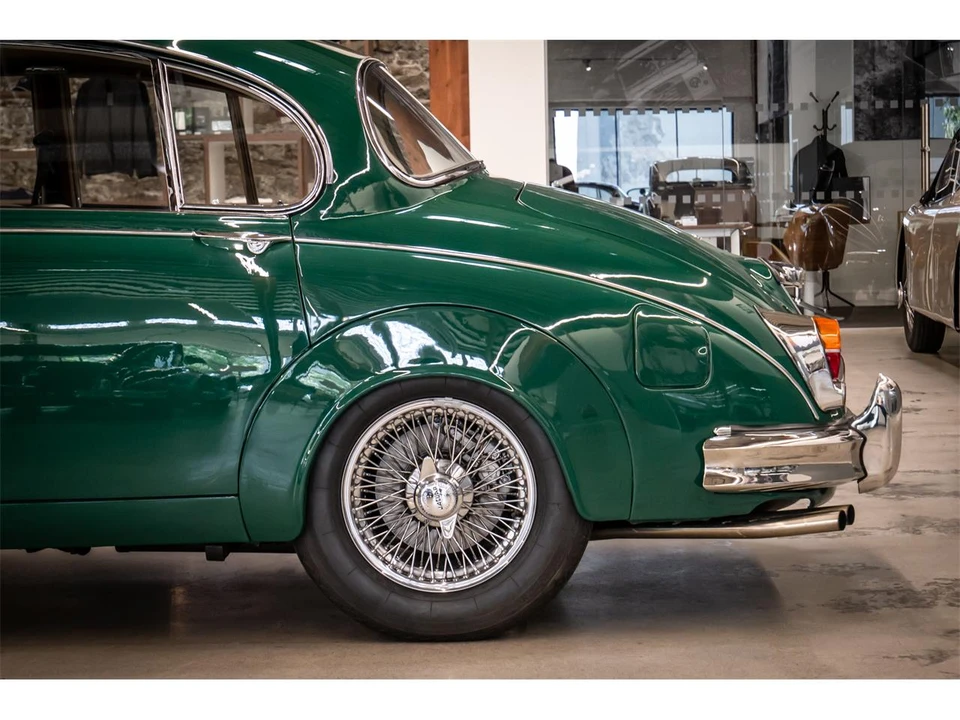 1967 Jaguar Mark II - Image 10 of 31