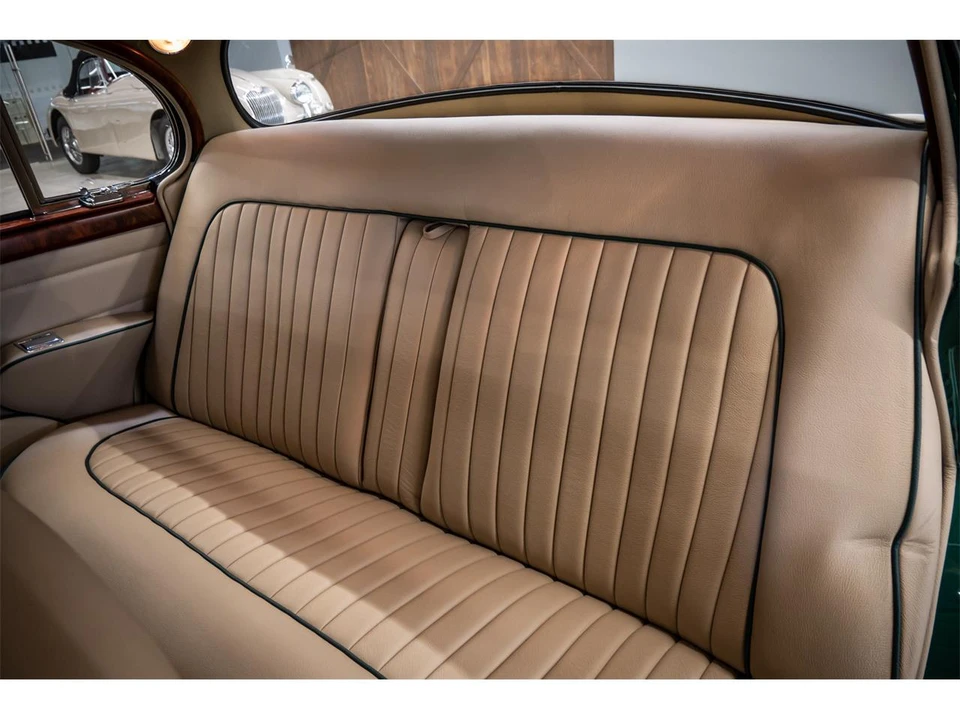 1967 Jaguar Mark II - Image 16 of 31