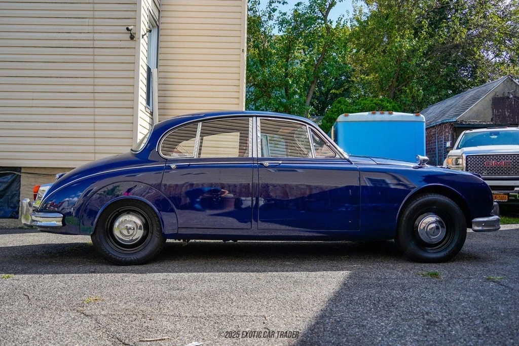 1967 Jaguar Mark II - Image 9 of 12