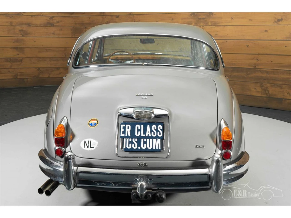 1967 Jaguar Mark II - Image 7 of 18