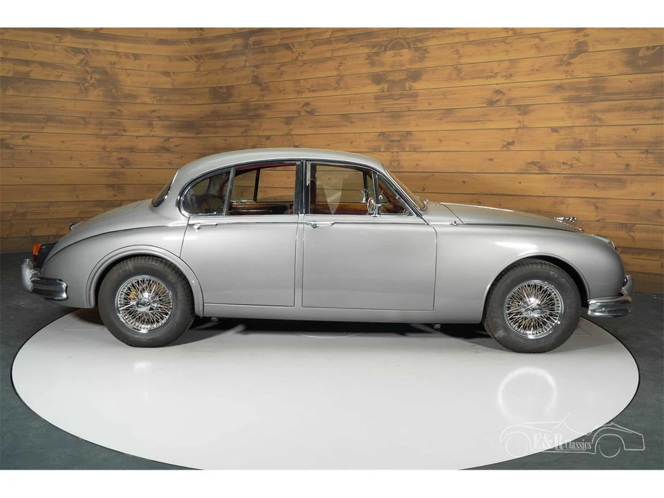 1967 Jaguar Mark II - Image 8 of 18