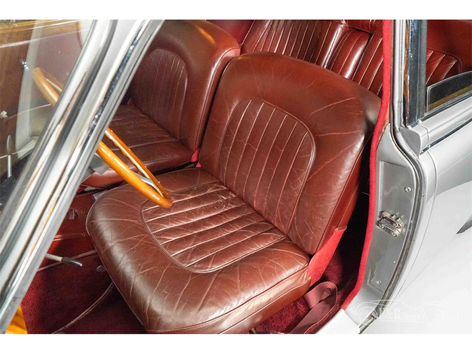 1967 Jaguar Mark II - Image 11 of 18
