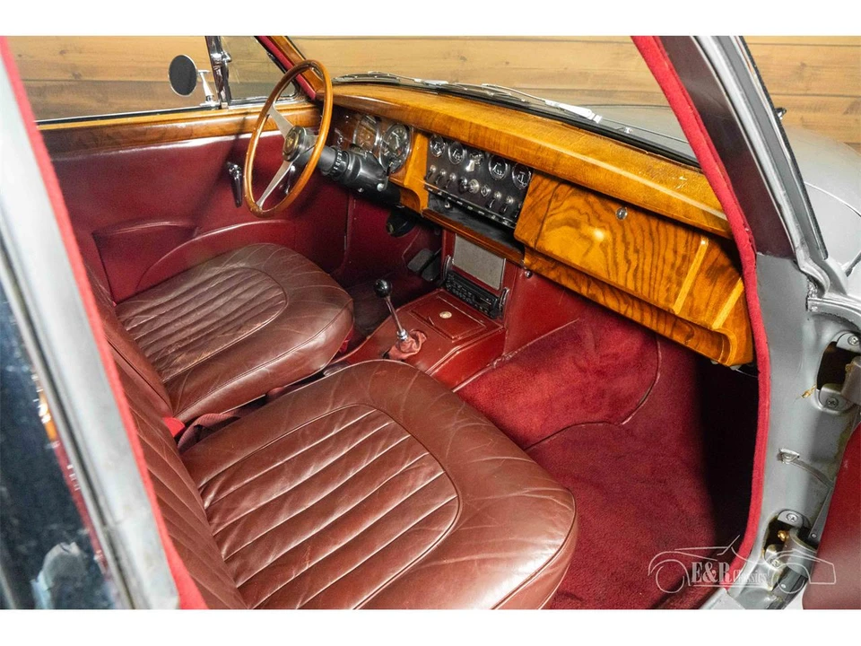 1967 Jaguar Mark II - Image 13 of 18
