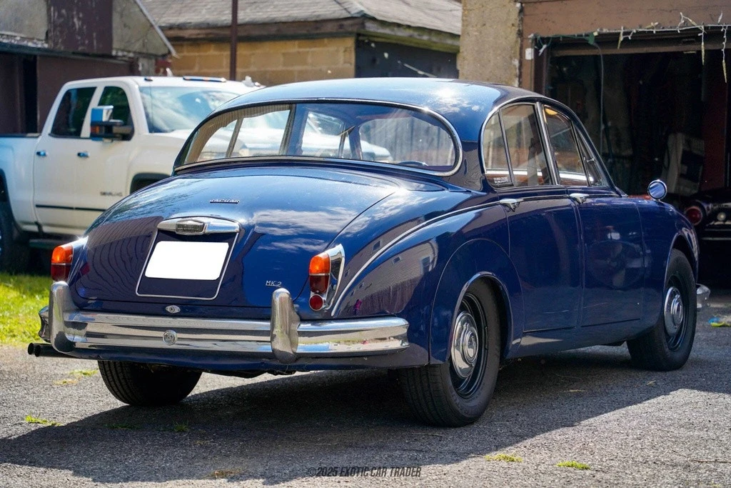 1967 Jaguar Mark II - Image 8 of 12