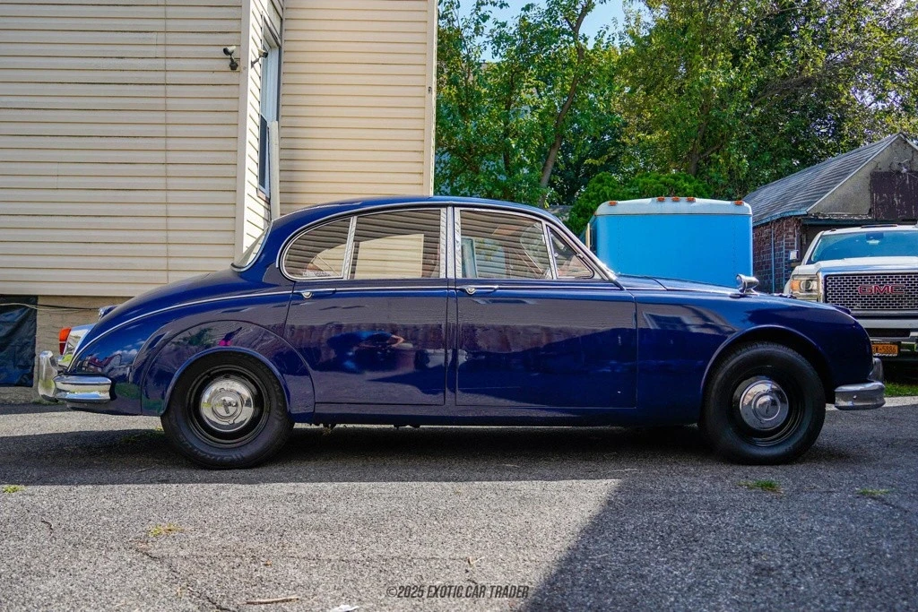 1967 Jaguar Mark II - Image 9 of 12