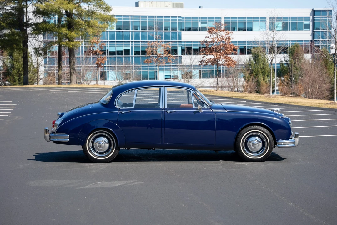1967 Jaguar Mark II - Image 9 of 31