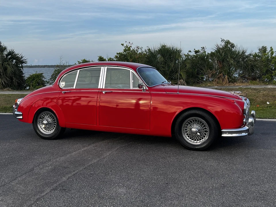 1967 Jaguar Mark II - Image 11 of 31