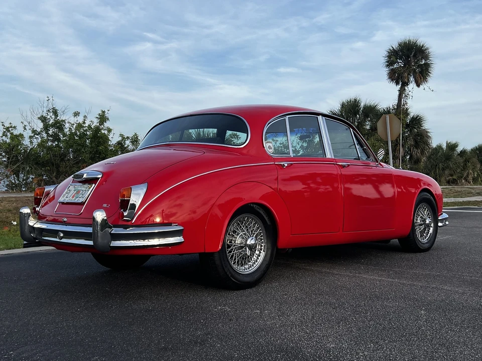 1967 Jaguar Mark II - Image 9 of 31