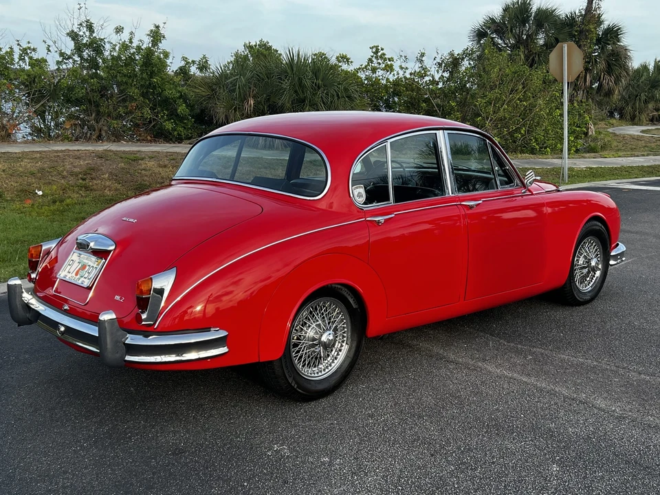 1967 Jaguar Mark II - Image 8 of 31