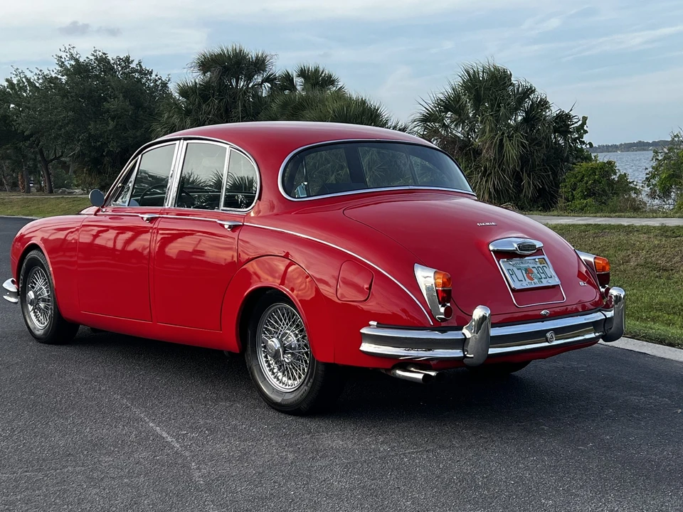 1967 Jaguar Mark II - Image 7 of 31