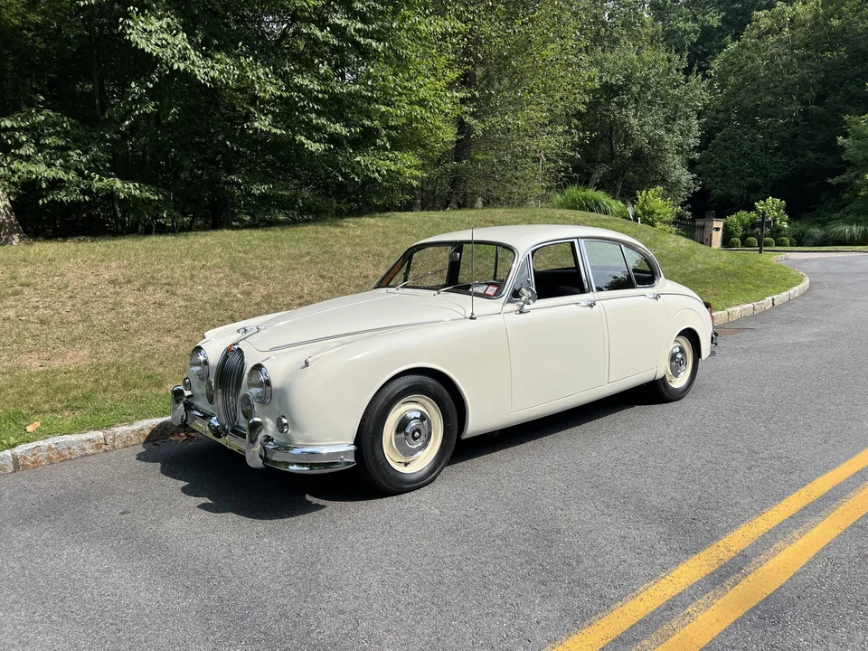 1967 Jaguar Mark II - Image 4 of 31