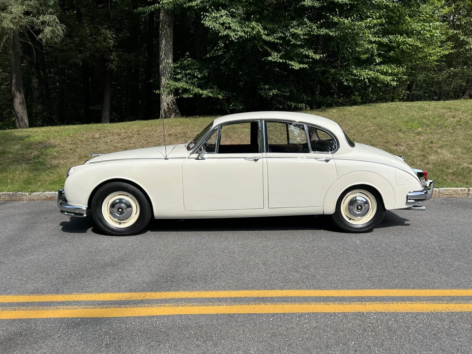 1967 Jaguar Mark II - Image 6 of 31