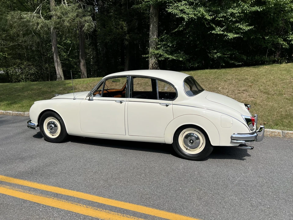 1967 Jaguar Mark II - Image 8 of 31