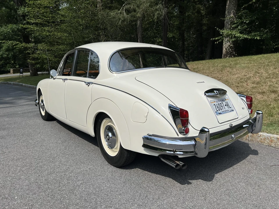 1967 Jaguar Mark II - Image 11 of 31