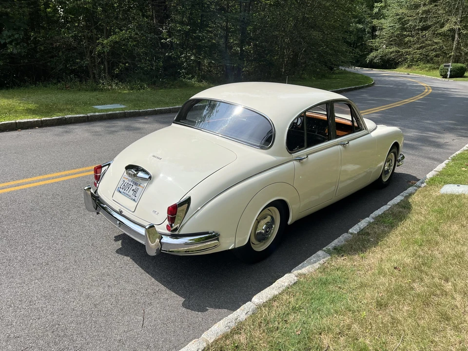 1967 Jaguar Mark II - Image 18 of 31